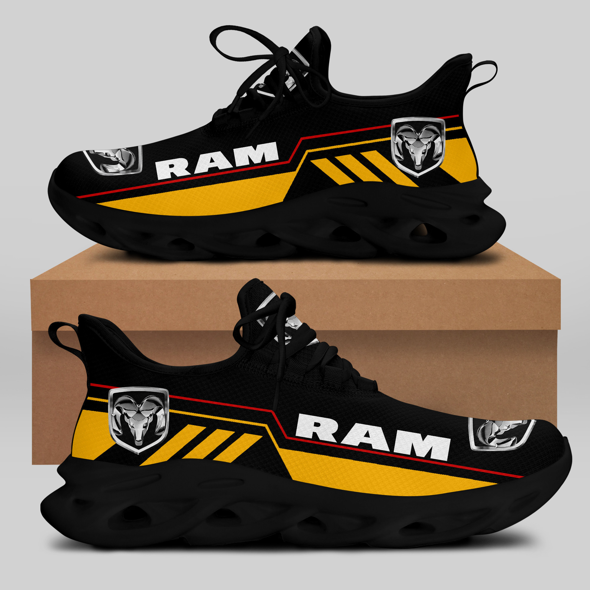 RAM RUNNING SHOES VER 39